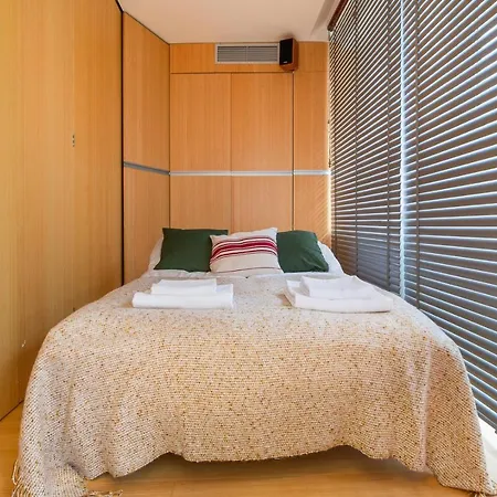 Rent Like Home - Foksal 12 Daire
